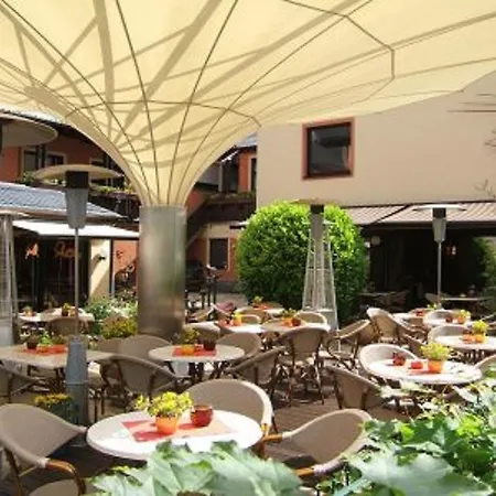 Schweicher Hof Hotel 3*