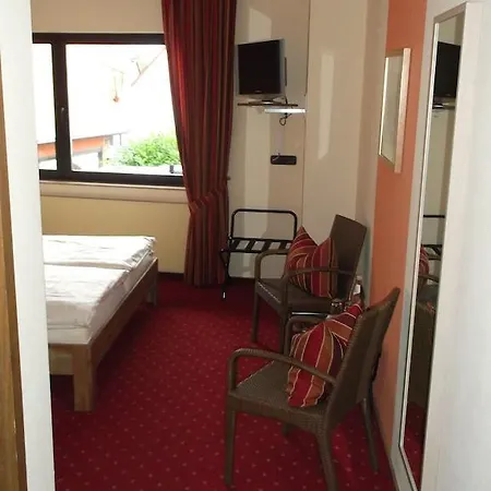Hotel Schweicher Hof 3*