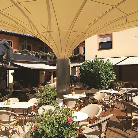 Hotel Schweicher Hof 3*